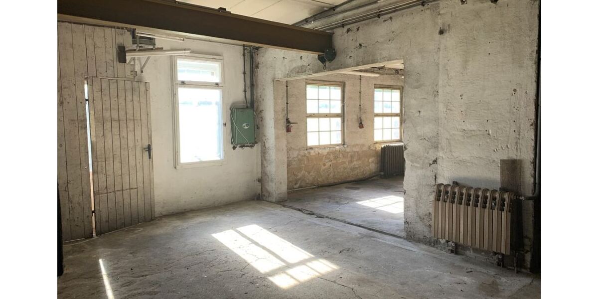 2 Wohnhäuser mit 3 Wohnungen plus 200m² Werkstatträumen bei Mittweida - Zweifamilienhaus Mittweida | Angebot:26000074