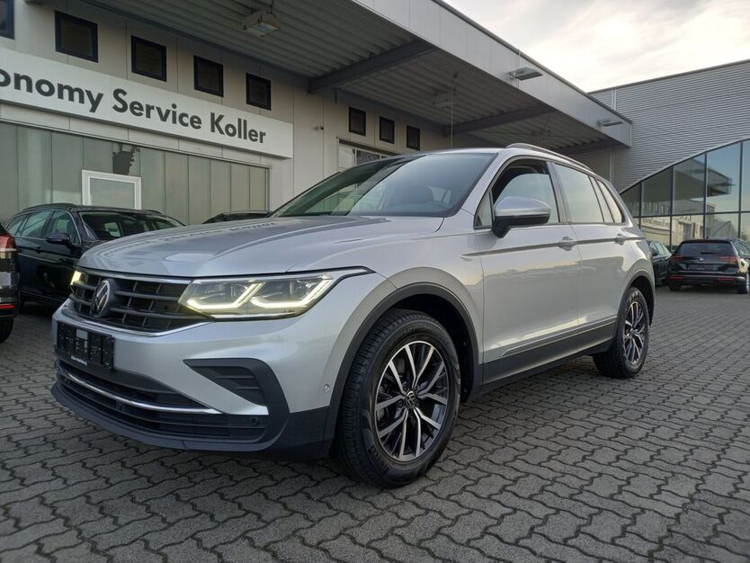 VW Tiguan 55.986 km 26.970 € Wolfsburg 38446