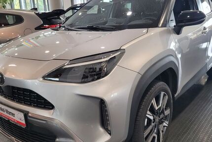 Toyota Yaris Cross 2.050 km 29.999 &euro; Königsbrunn / Augsburg 86343