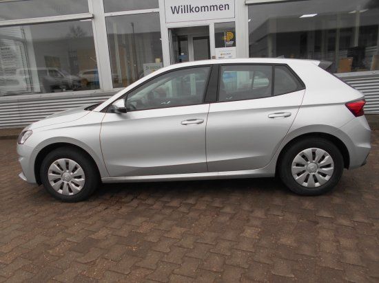 Skoda Fabia 5.101 km 17.999 € Geesthacht 21502