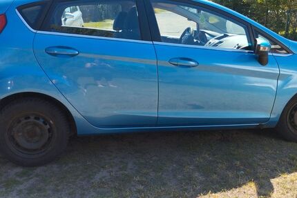 Ford Fiesta 103.687 km 1.250 &euro; Radebeul 01445