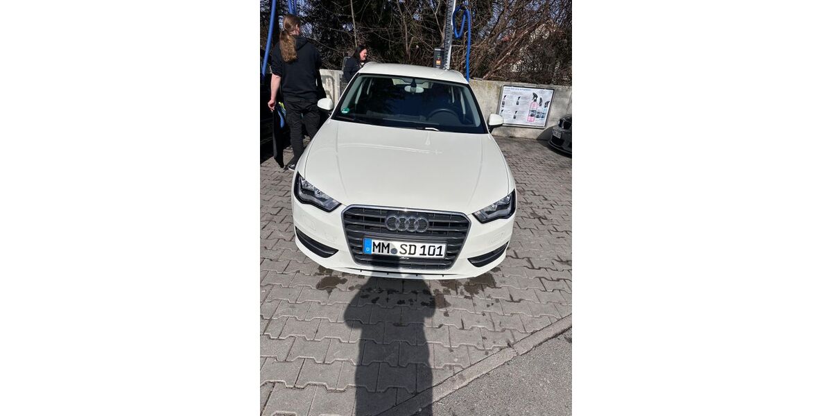 Audi A3 17.824 km 15.400 &euro; Memmingen 87700