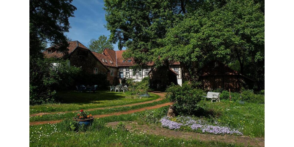 Hochparterre Wustrow (Wendland) - 1 Zimmer, 63 m&sup2;, 98.000&euro; | Angebot:25992049