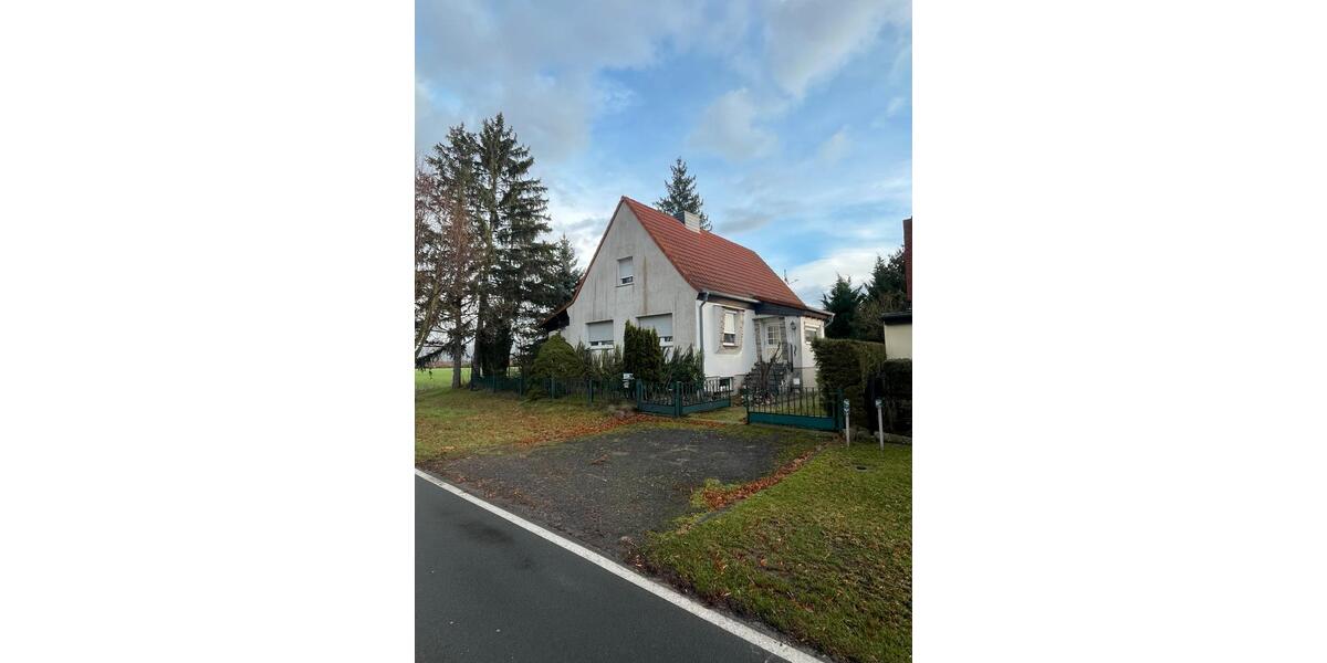 Einfamilienhaus Arneburg - 5 Zimmer, 120 m&sup2;, 100.000&euro; | Angebot:26790798