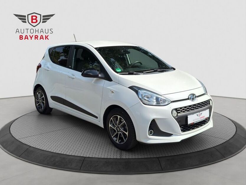 i10