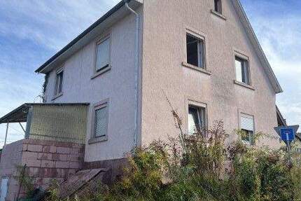 Vom sanierungsbedürftigen Bestand zum Neubau ! Genehmigter Bauantrag zur Erweiterung und zum Neubau eines Wohnhauses... 2 zimmer