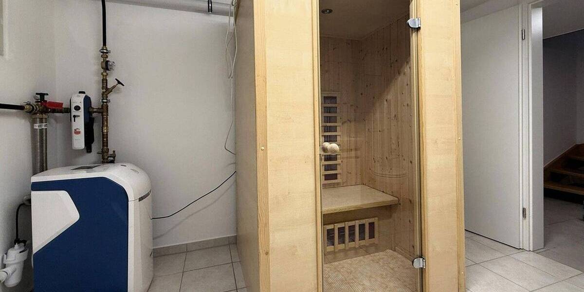 Doppelhaushälfte mit Carport - Erstbezug nach Sanierung 3 zimmer