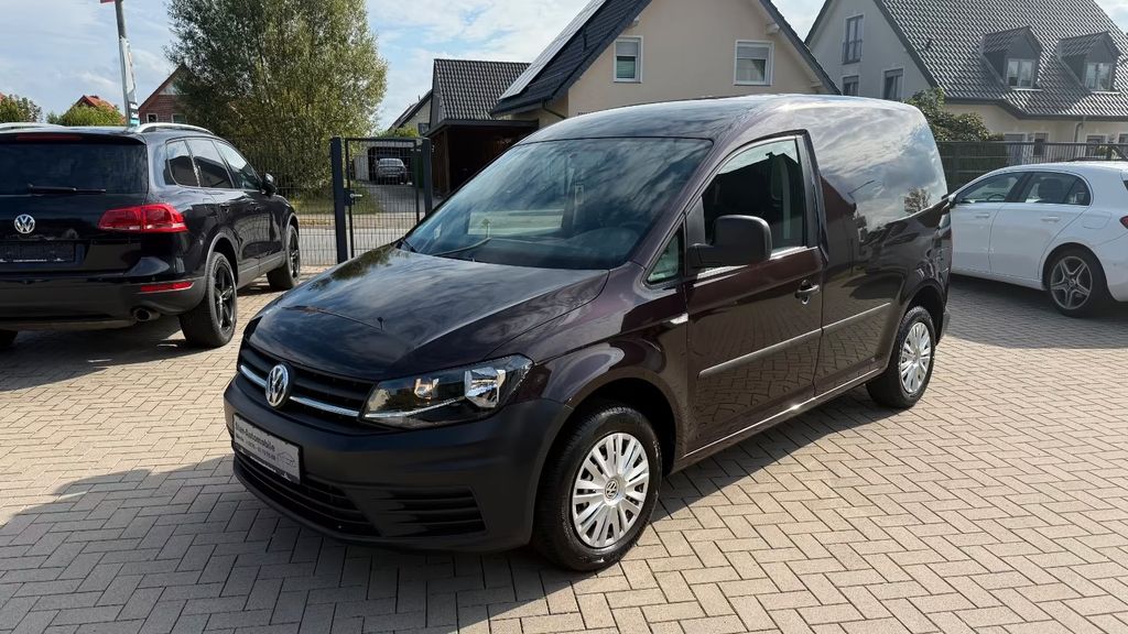 VW Caddy 211.950 km 8.499 &euro; Bünde 32257