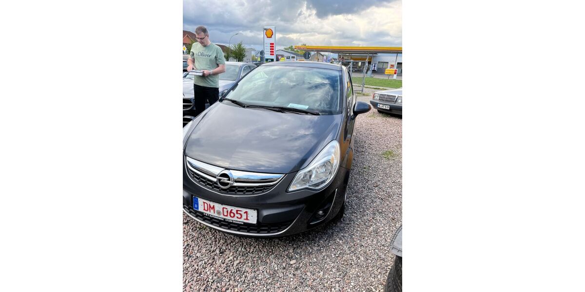 Opel Corsa 60.000 km 4.700 &euro; Rostock 18146