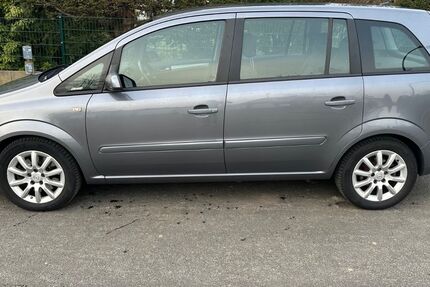 Opel Zafira 156.000 km 4.800 &euro; Barsbüttel 22885