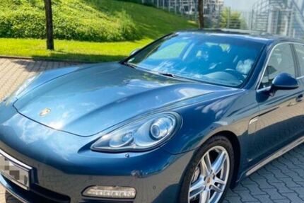 Porsche Panamera 199.000 km 18.499 &euro; Bonn 53111