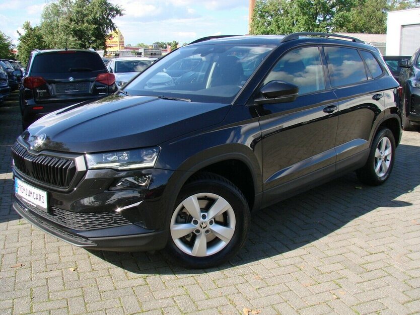 Skoda Karoq 2.0TDi Style 4x4 ACC Navi Kamera 24.001 km 29.980 € Falkensee 14612