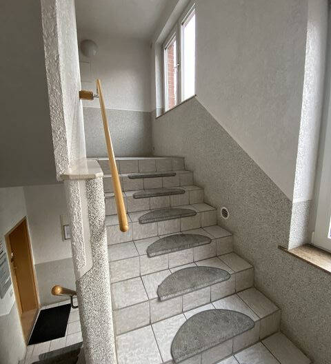 Bürogebäude vermietet in günstiger Ortslage - Gewerbeobjekt Schönheide Neuheide | Angebot:25475821