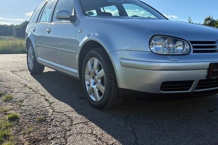 VW Golf 126.000 km 6.000 &euro; Cölbe 35091