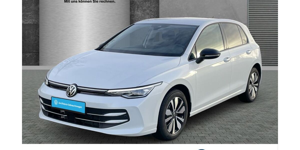 VW Golf 8.400 km 29.290 &euro; Stade 21682