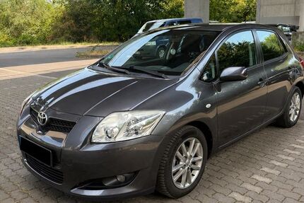 Toyota Auris 113.000 km 7.500 &euro; Koblenz 56068