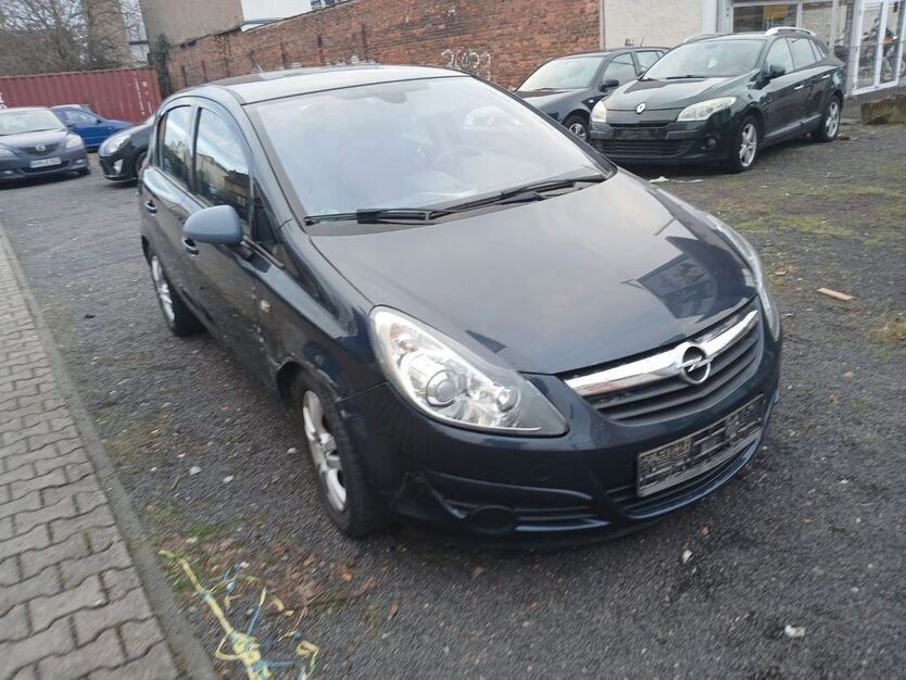 Opel Corsa 215.000 km 1.400 € Jena 07751