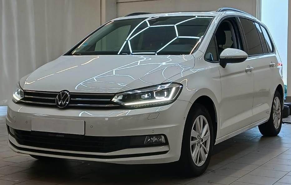 VW Touran 69.207 km 29.490 &euro; Gelnhausen - Roth 63571