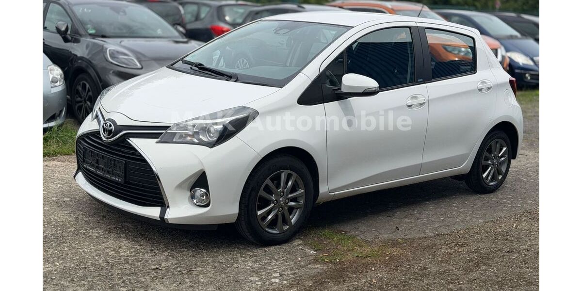 Toyota Yaris 90.000 km 8.499 &euro; Euskirchen 53879