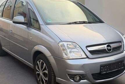 Opel Meriva 95.000 km 2.800 &euro; Frankfurt am Main 65933