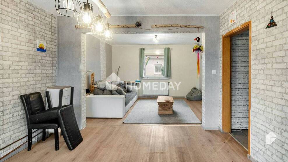Ihr neues Zuhause: Doppelhaushälfte mit Garten und Platz für die Familie in Leuna 4 zimmer