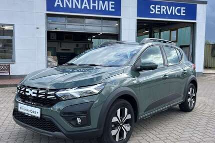 Dacia Sandero 8.320 km 18.490 &euro; Hetzwege 27383