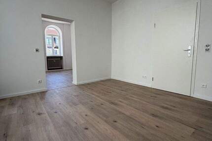 Haus Bellheim - 5 Zimmer, 130 m&sup2;, 349.000&euro; | Angebot:25375691