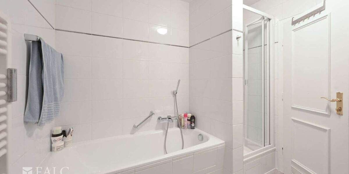 Etagenwohnung Neubiberg - 2 Zimmer, 65 m&sup2;, 350.000&euro; | Angebot:25698577