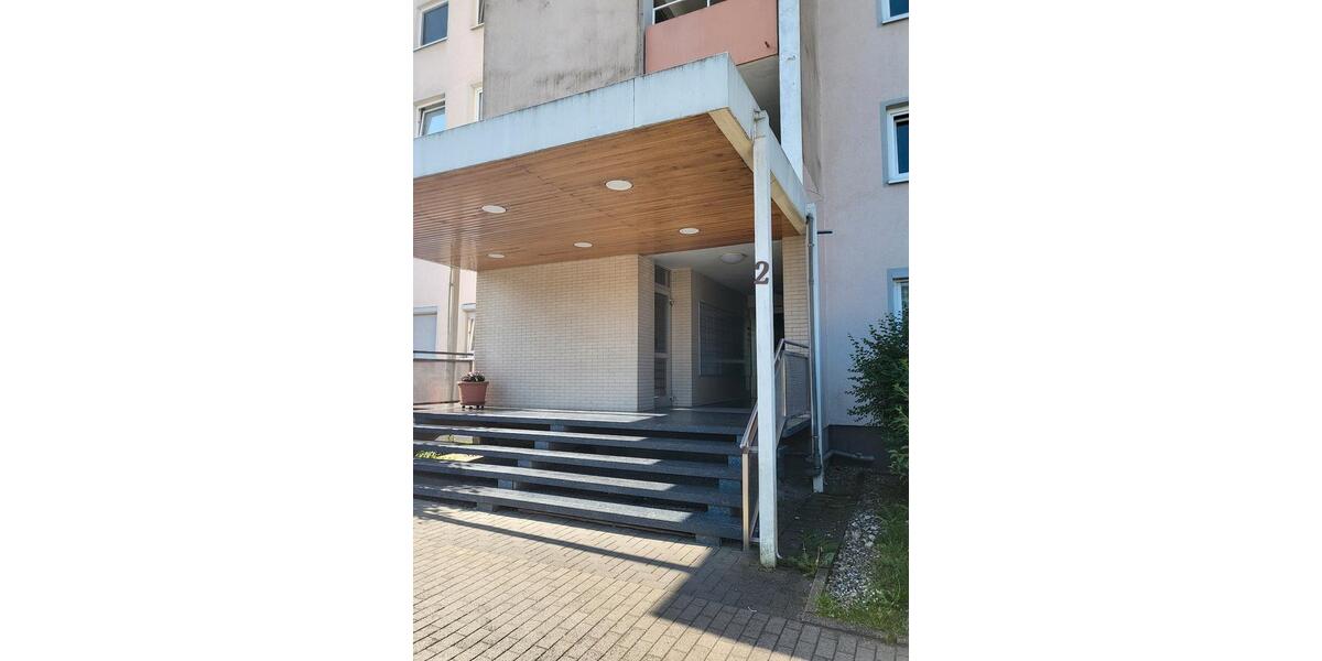 Etagenwohnung Saarbrücken Dudweiler - 4 Zimmer, 90 m&sup2;, 159.000&euro; | Angebot:27070627