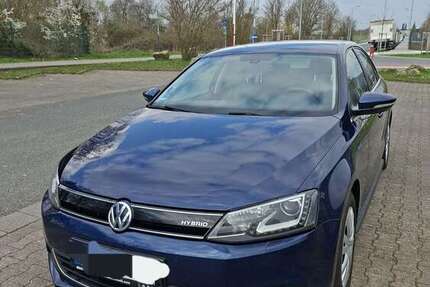 VW Jetta 191.000 km 8.300 &euro; Frankfurt am Main 65934