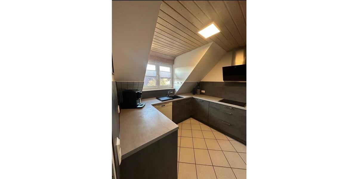 Dachgeschoßwohnung Haigerloch - 4 Zimmer, 77 m&sup2;, 260.000&euro; | Angebot:25813093