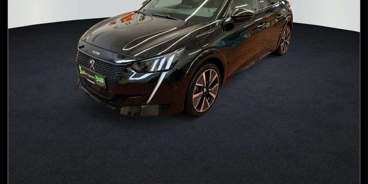 Peugeot 208 43.551 km 15.990 € Dachau 85221