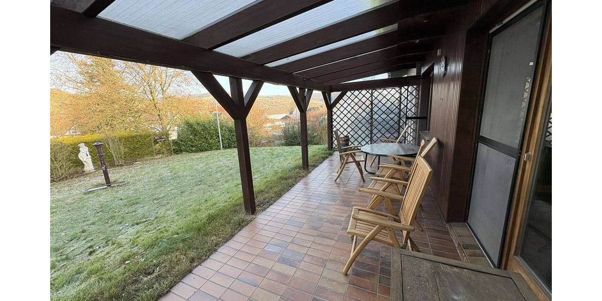 Einfamilienhaus Höxter Bruchhausen - 7 Zimmer, 200 m&sup2;, 220.000&euro; | Angebot:26903572