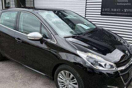 Peugeot 208 99.699 km 7.490 &euro; Magstadt 71106