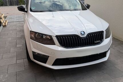 Skoda Octavia 213.000 km 11.100 &euro; Kuhardt 76773