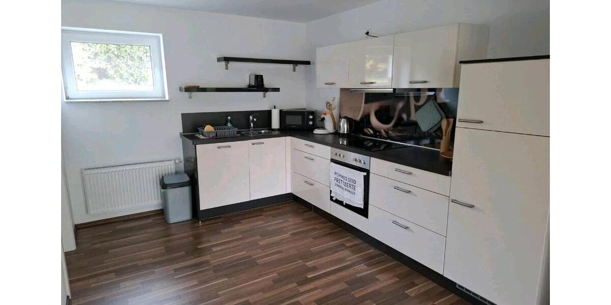 Einfamilienhaus Bad Wildungen - 8 Zimmer, 280 m&sup2;, 420.000&euro; | Angebot:26670876