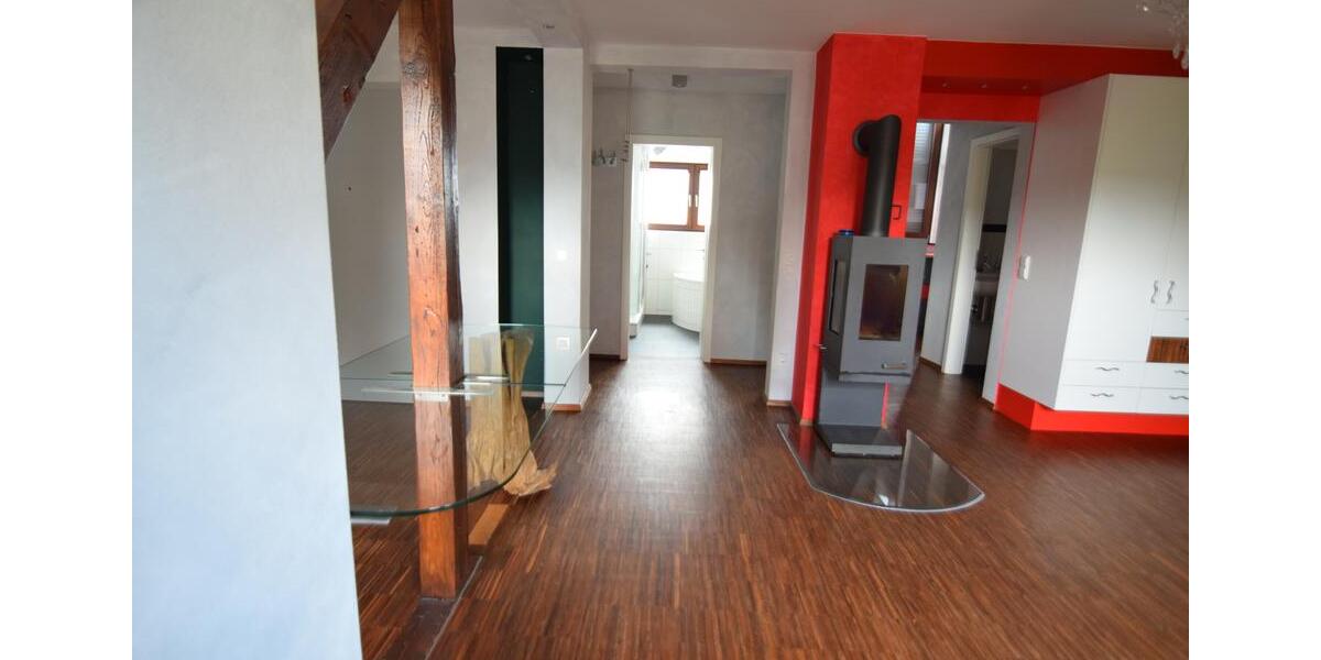 Etagenwohnung Ettlingen - 3.5 Zimmer, 81 m&sup2;, 1.200&euro; | Angebot:26663170