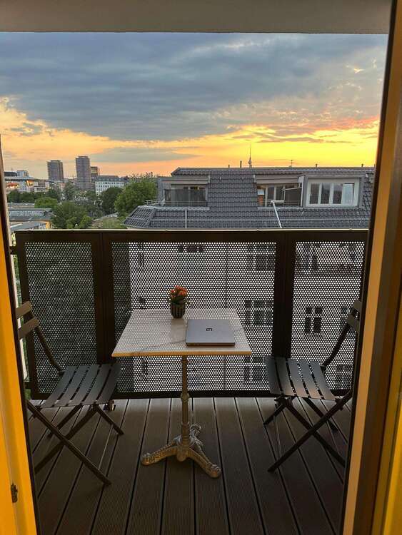 Wohnung zum Mieten in Berlin 1.668,49 € 62.73 m²