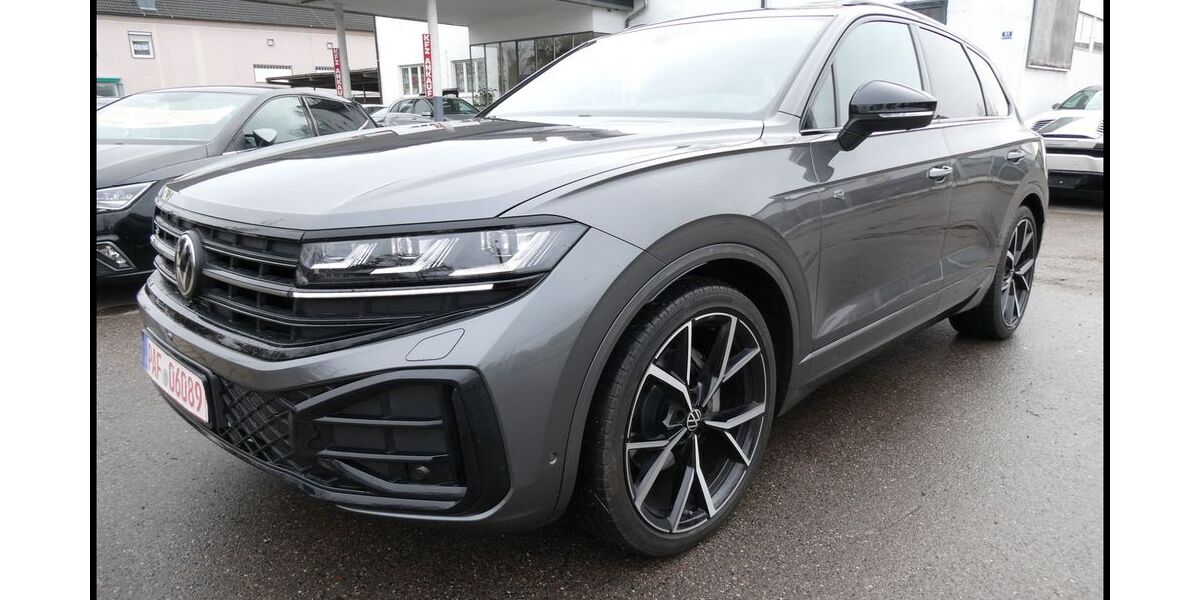 VW Touareg 58.998 km 64.444 &euro; Manching 85077