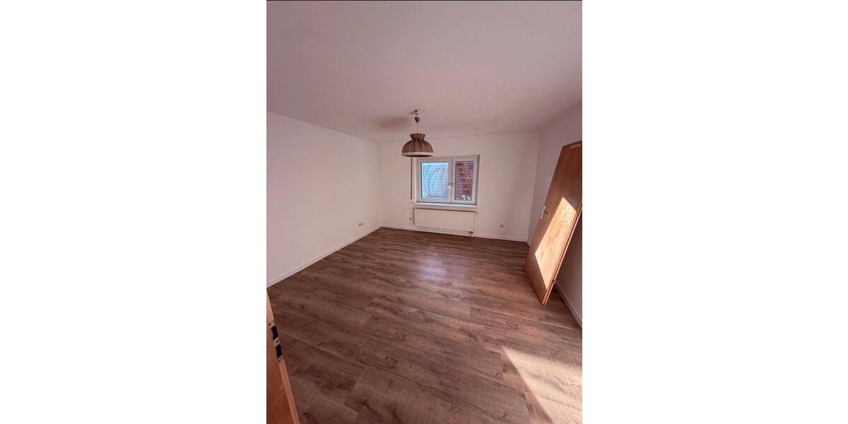 Etagenwohnung Burkardroth - 3 Zimmer, 79 m&sup2;, 680&euro; | Angebot:26677232