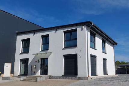 Büro in Grevenbroich 1.650 € 145 m²