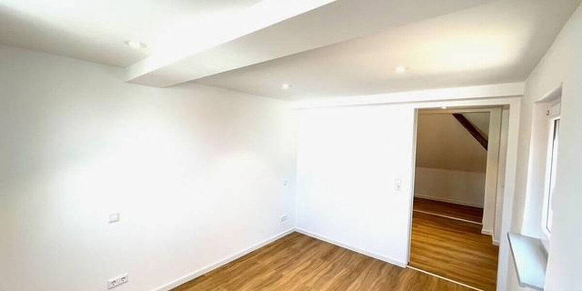 Terrassenwohnung Durmersheim - 4 Zimmer, 120 m&sup2;, 1.300&euro; | Angebot:26569337