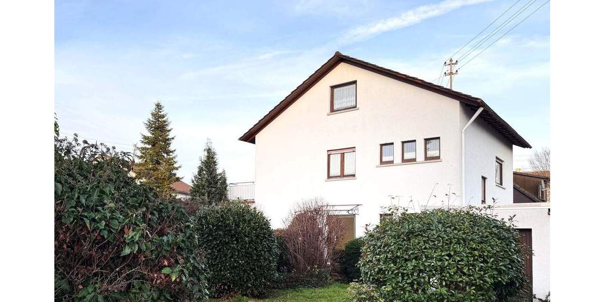 Einfamilienhaus Walldorf - 8 Zimmer, 120 m&sup2;, 680.000&euro; | Angebot:24594659