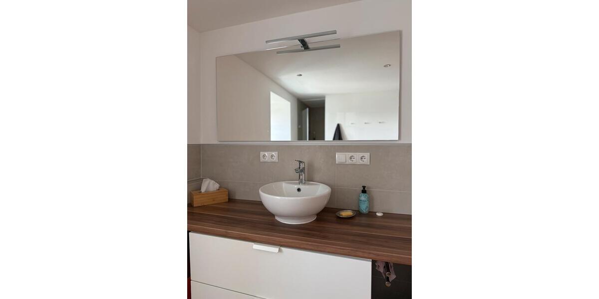 Dachgeschoßwohnung Lindenberg im Allgäu - 4 Zimmer, 100 m&sup2;, 680&euro; | Angebot:26013006