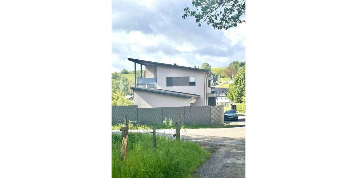 Einfamilienhaus Reichshof - 6 Zimmer, 176 m&sup2;, 985.000&euro; | Angebot:26683813