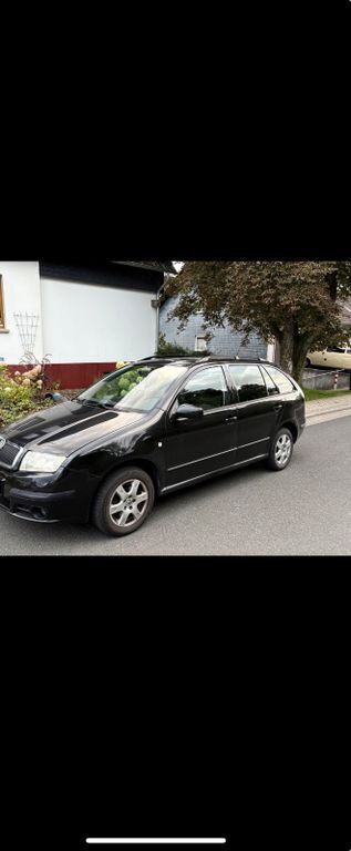 Skoda Fabia 179.000 km 2.000 € Freudenberg 57258