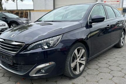 Peugeot 308 138.000 km 2.999 € Elz 65604