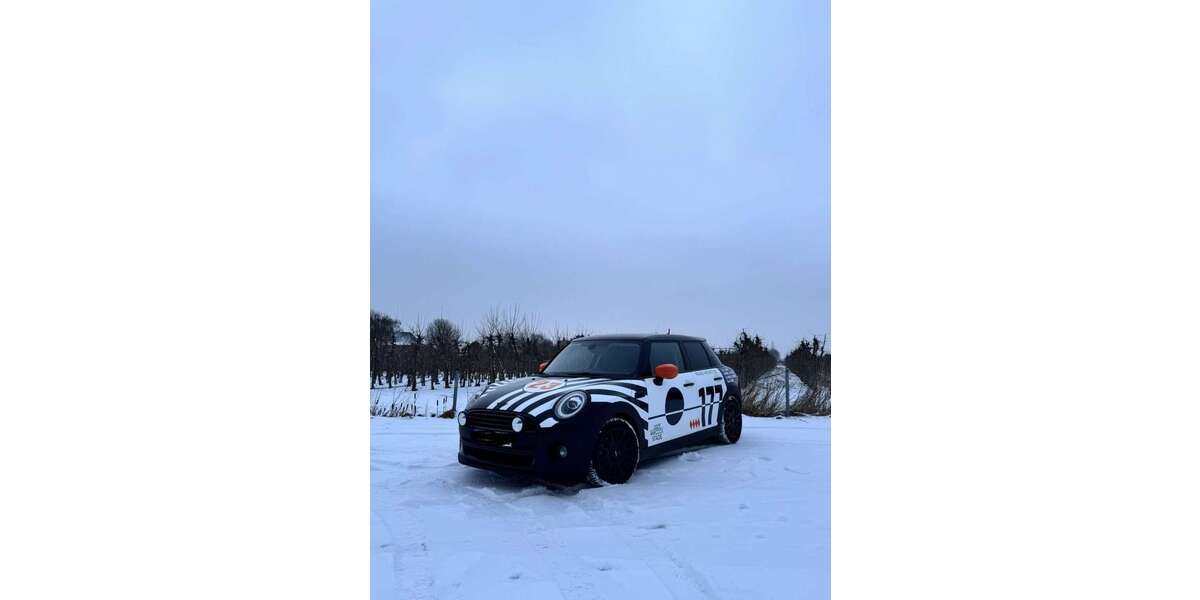 Mini Cooper 96.000 km 17.000 &euro; Stade 21680