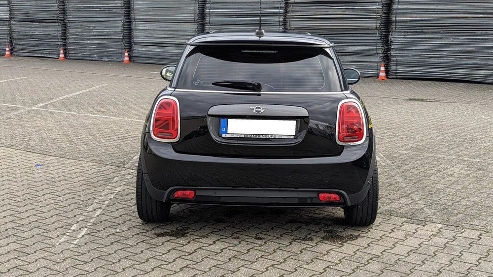 Mini Cooper SE 48.700 km 26.000 € Langenfeld 91474