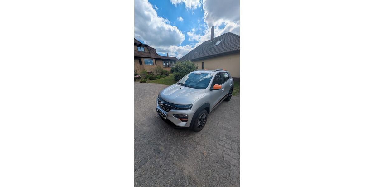 Dacia Spring 17.800 km 10.000 &euro; NEUBRANDENBURG 17034